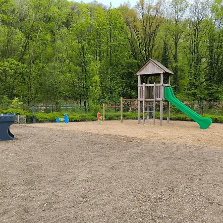 Gruenwalde Отель